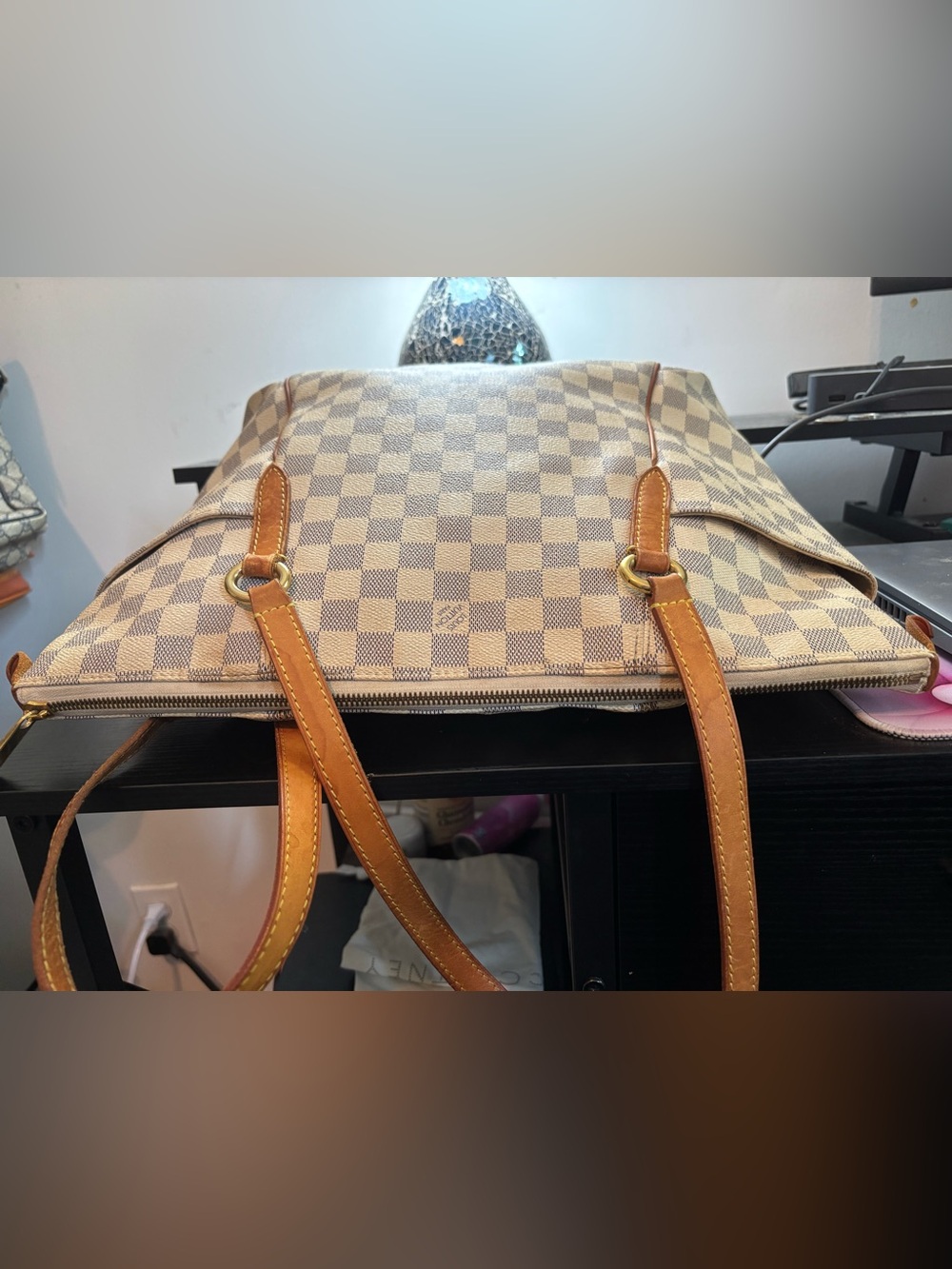 Authentic Louis Vuitton Discontinued Totally MM Tote – Damier Azur Canvas - Picture 8 of 16